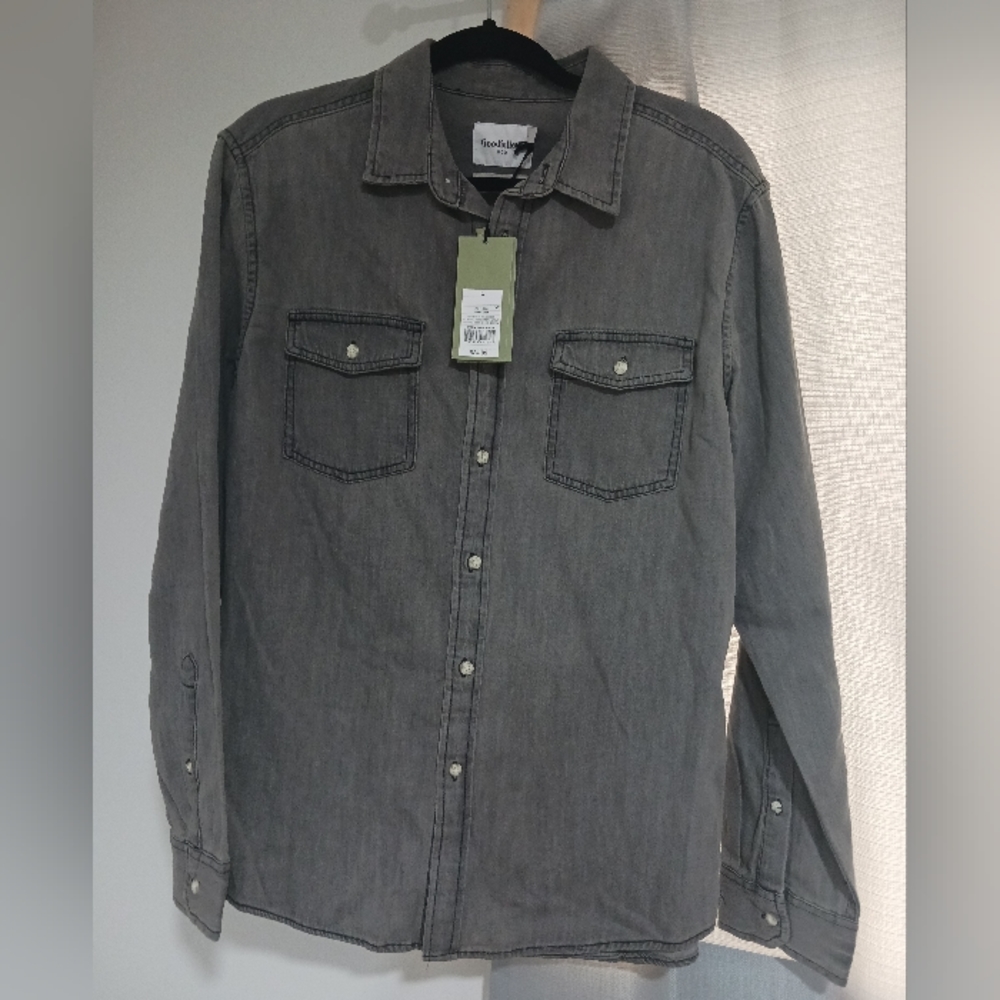 NWT 🚨 Goodfellow Men's Off Black Button Up
